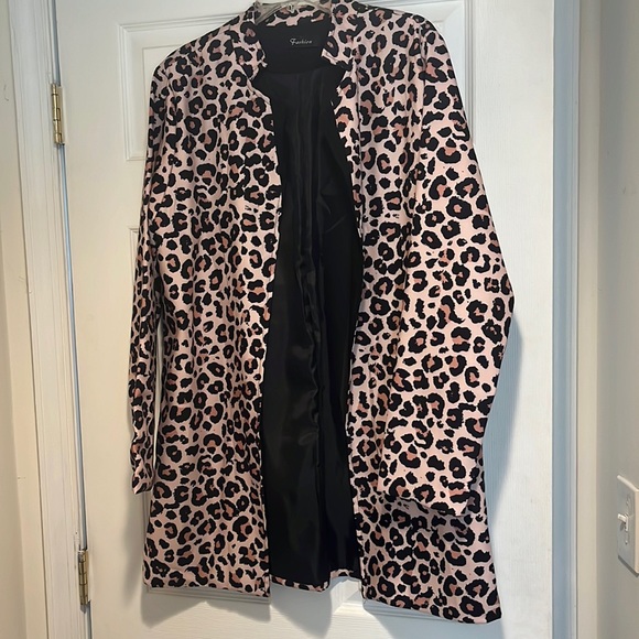 Animal print jacket - Picture 1 of 5